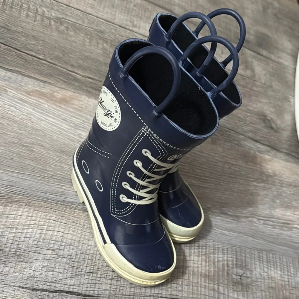 Naartjie Blue and Cream Rain Boots with Classic Design